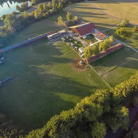 Oberle Farm stay